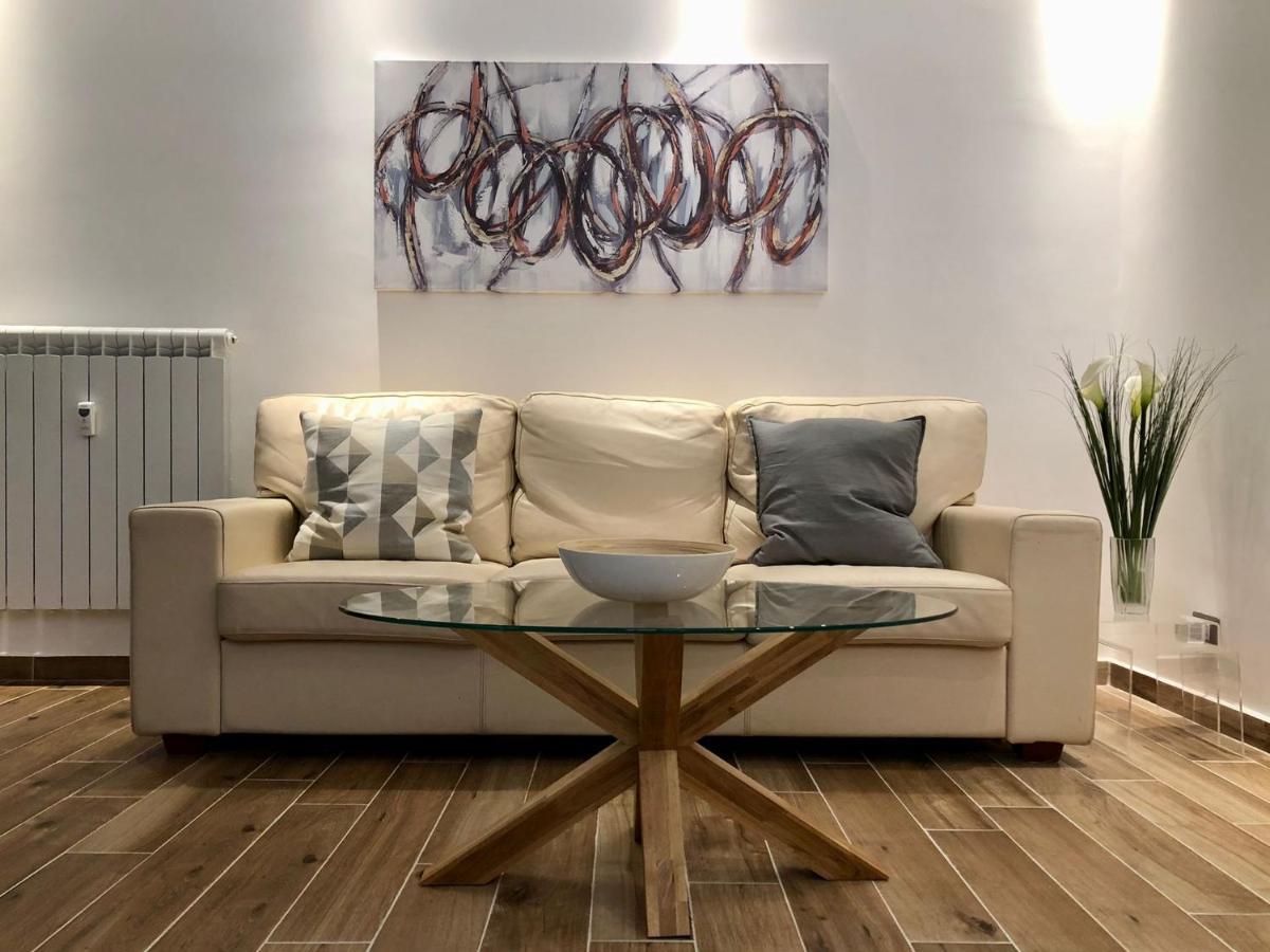 Apartamento Casa Mia Metro A Nuovo *