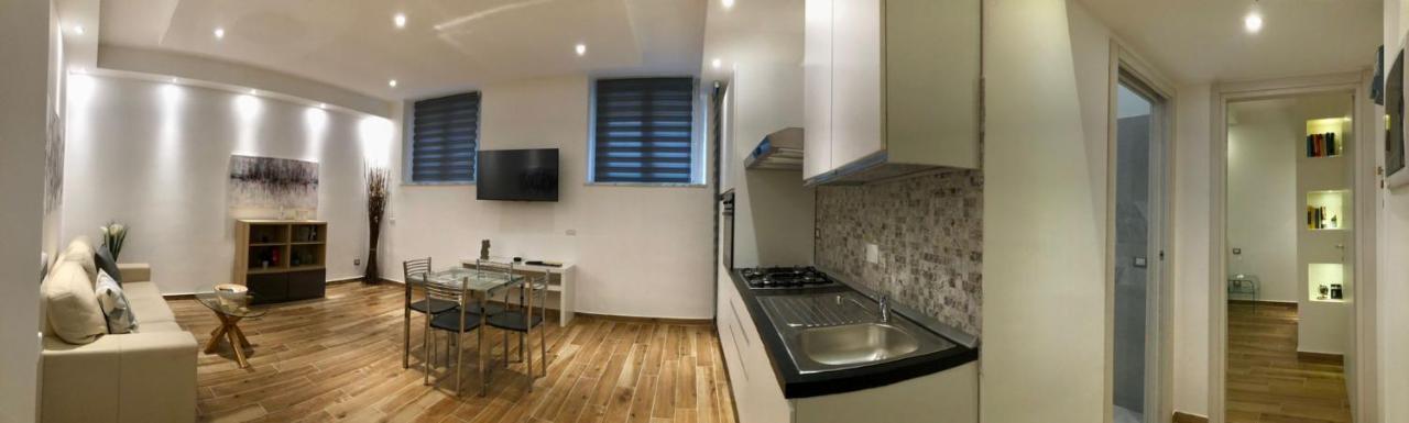 Casa Mia Metro A Nuovo Apartamento